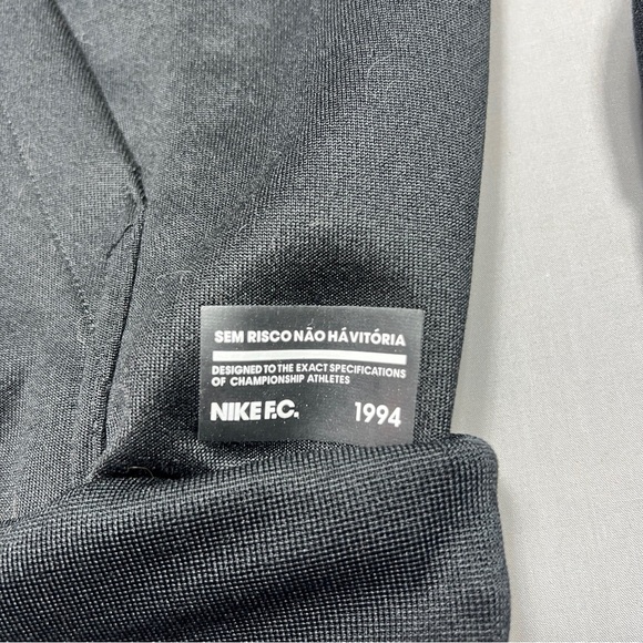 Nike F.C. Dri-Fit Men's Soccer Hoodie M Black Pullover Hooded Training Gym - Picture 6 of 14
